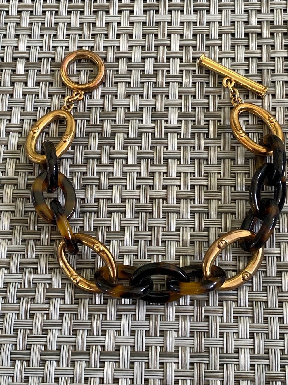 Gold tone  and Tortoise Colored Link Bracelet Ralph Lauren Fashion Costume
